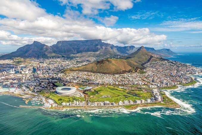 6 Days Cape Town Tour: Table Mountain, Winelands and Cape Peninsula