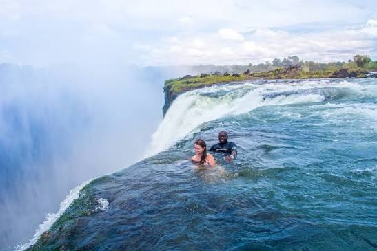 8 Days Livingstone, Victoria Falls and Chobe Zambia Safari